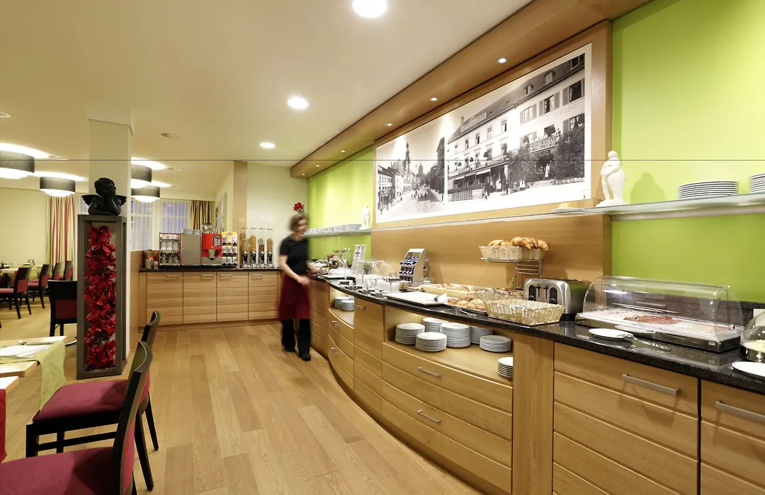 Best Western Plus Hotel Bahnhof-1